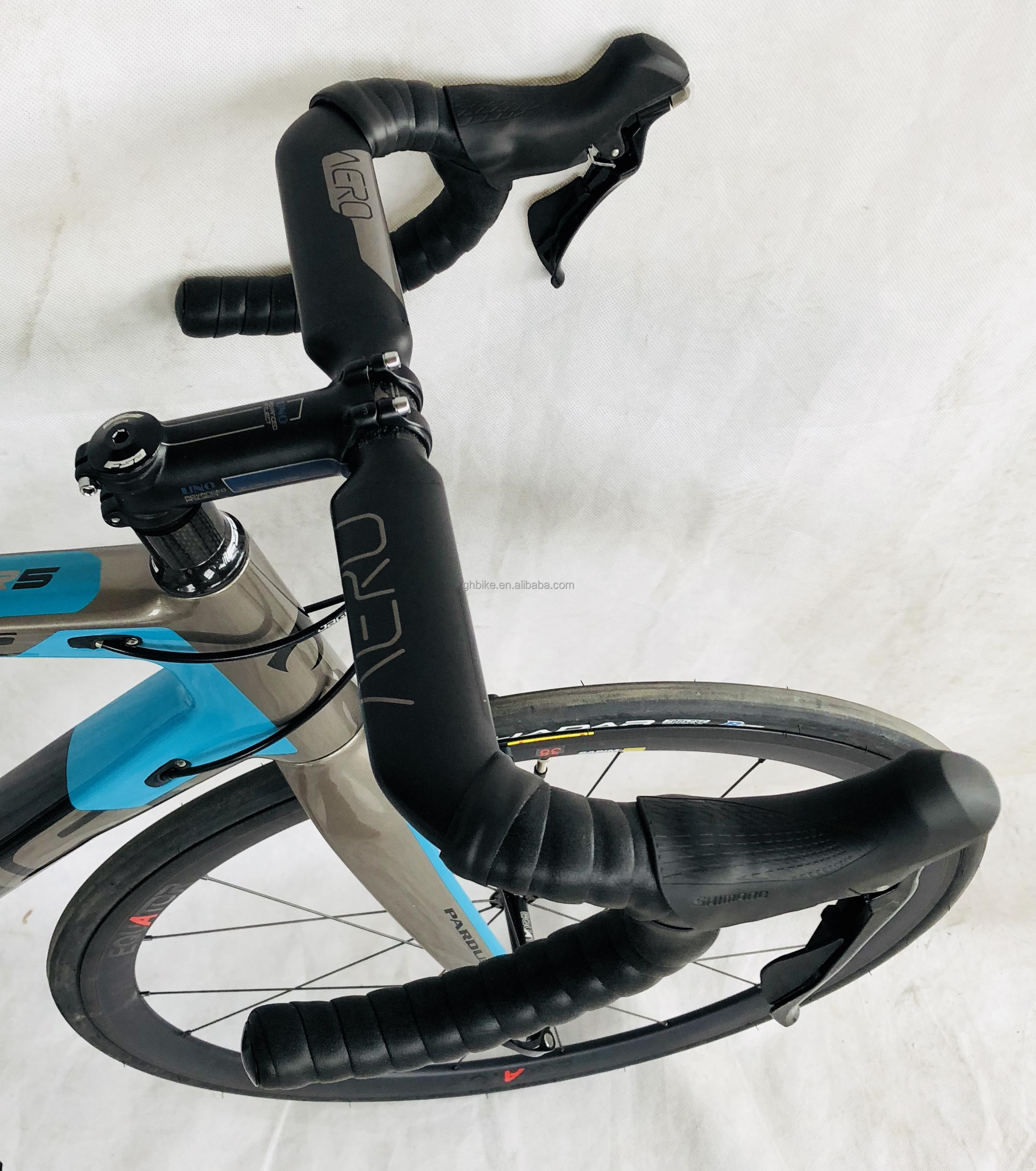 700C 18S Full Carbon Fiber Racing Road Bike with Caliper Brake Hard Frame Design