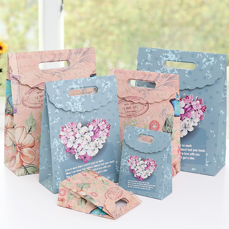 Recycled Materials Weeding Gift Paper Bags With CMYK/Pantone Colors Custom Printing