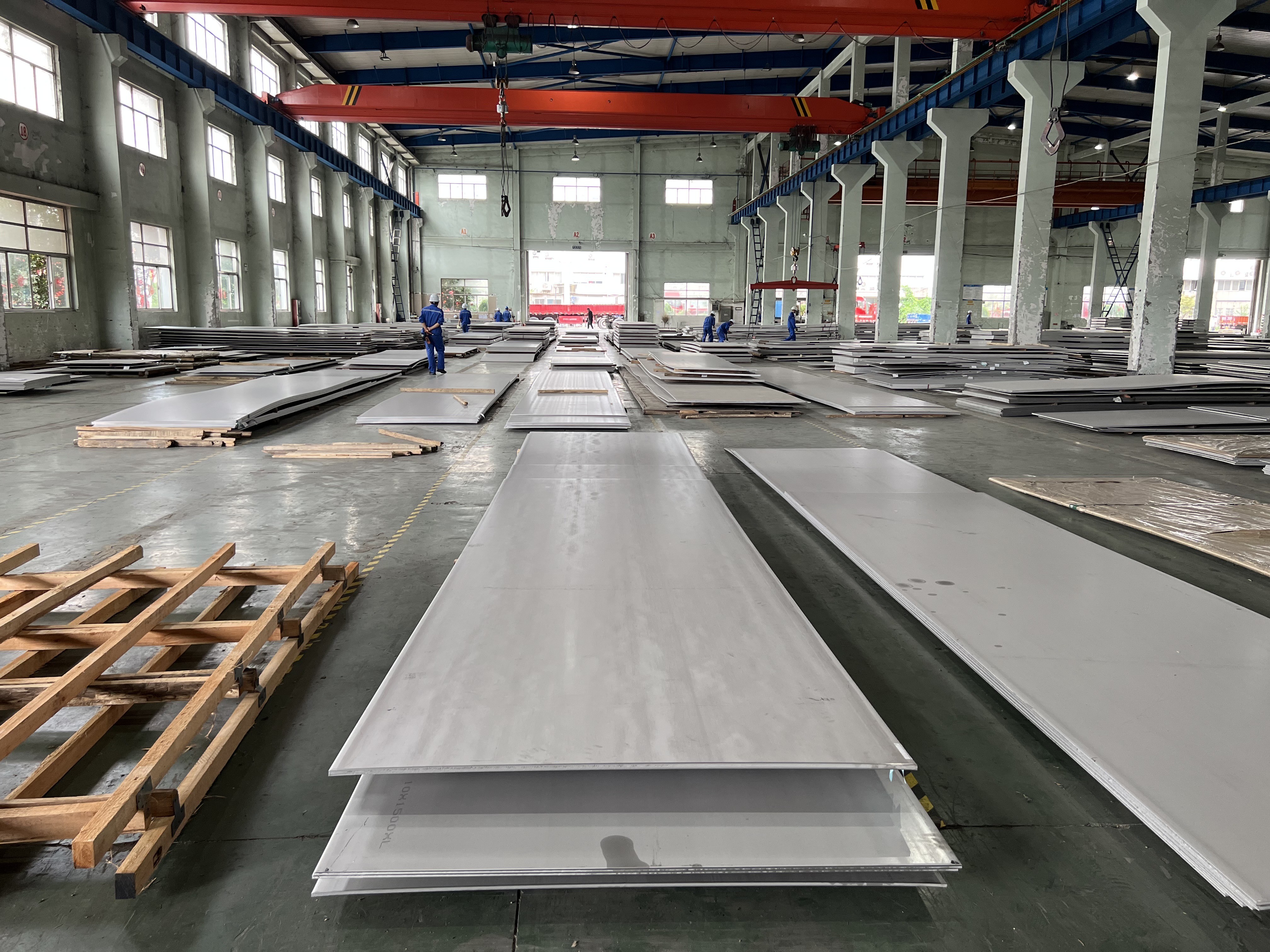 Hot Rolled S31603 316L Stainless Steel Plate NO.1 Surface With Laser Cutting25*1500*6000mm