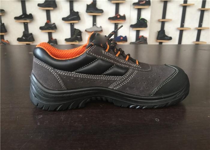 Ordinary Steel Toe Work Shoes / Unisex Safety Shoes Injection Molded PU Unisex 39 Size