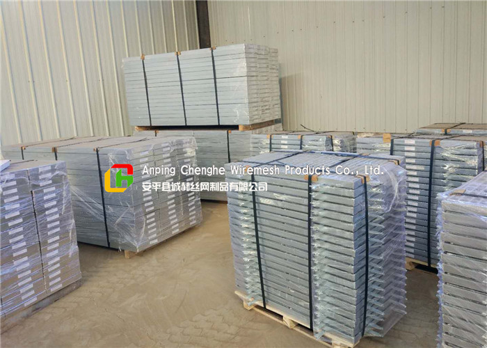 City Road Floor Forge Walkway Steel Grating , Metal Bar Grating Anti - Theft Design