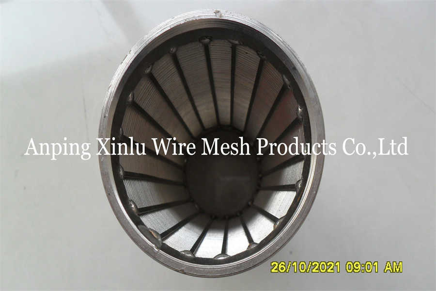 AISI 316L DN100 Wedge Wire Sand Control Filter Screen Tube With Male Threaded