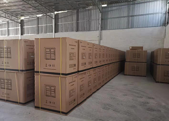 Fan Cooling 50Hz 138L Under Counter Bar Refrigerator