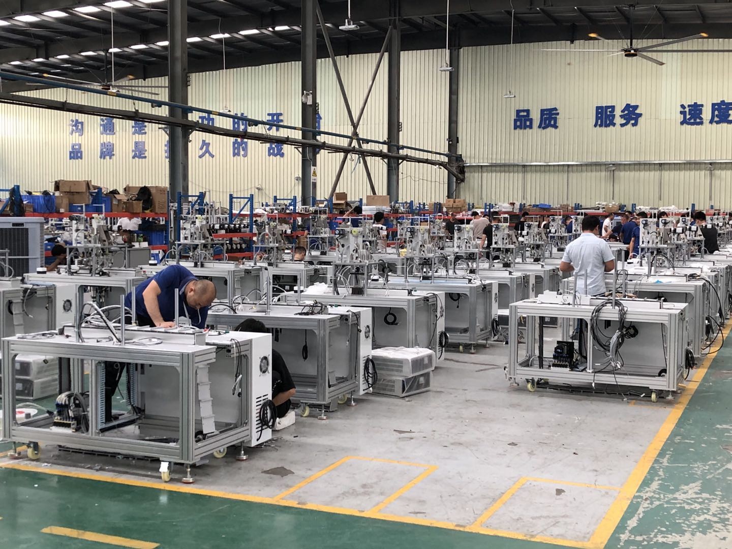 High Capacity Full Automatic Ultrasonic Nowoven Disposable Face Mask Making Machine With Low Price In Stock