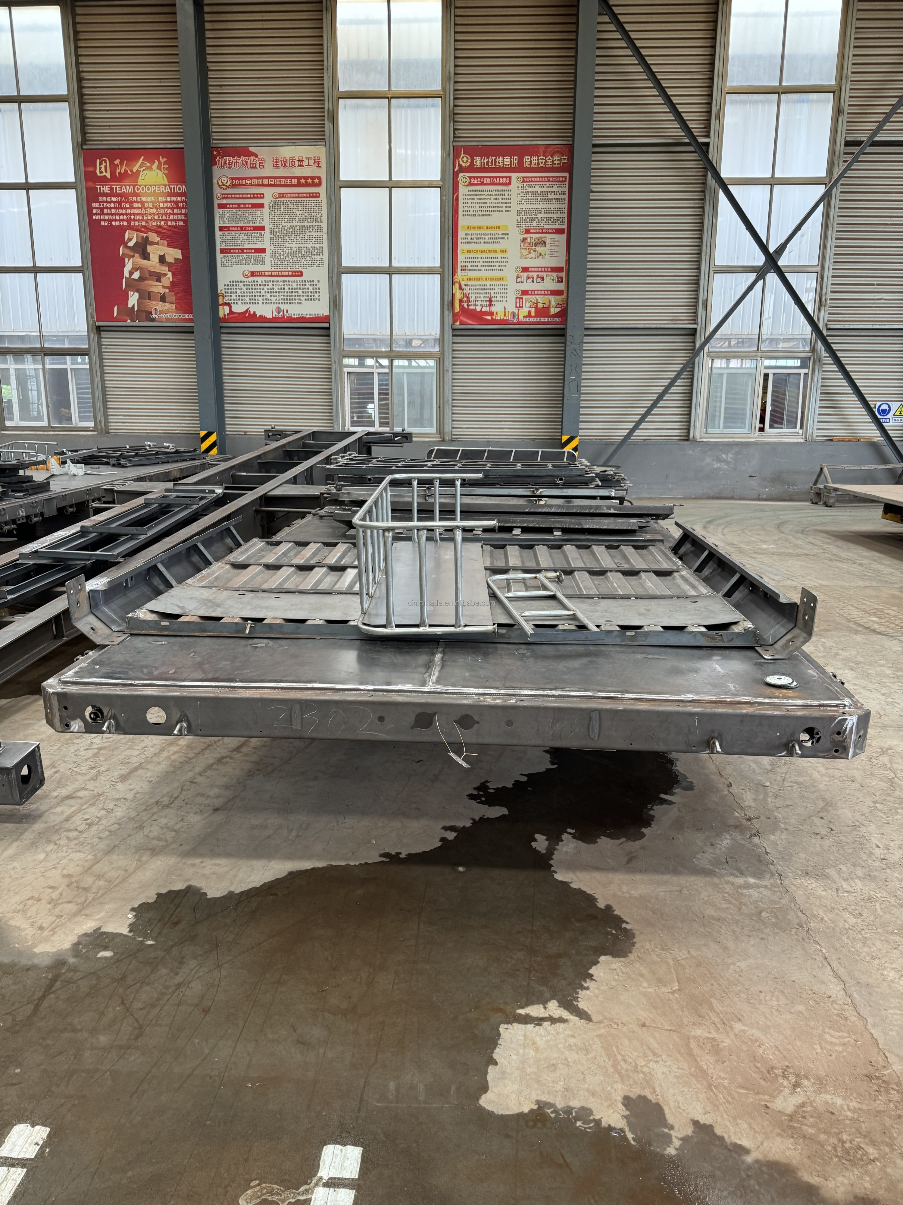 The latest design of a car dedicated to Africa multi-use of high-strength steel manufacturing railing semi-trailer