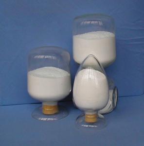 China Large Pore Volume 0.7 Micron Boehmite Powder wholesale