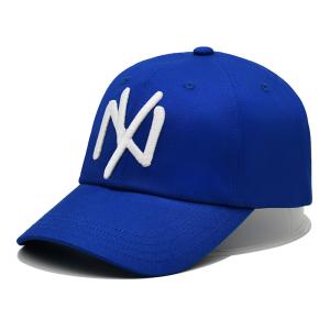 China Fashion Unisex Custom Embroidered Baseball Caps Curved Visor wholesale