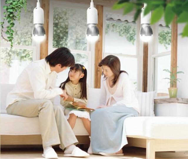 solar home power system with LED 3W bulbs switch cable solar lithium home