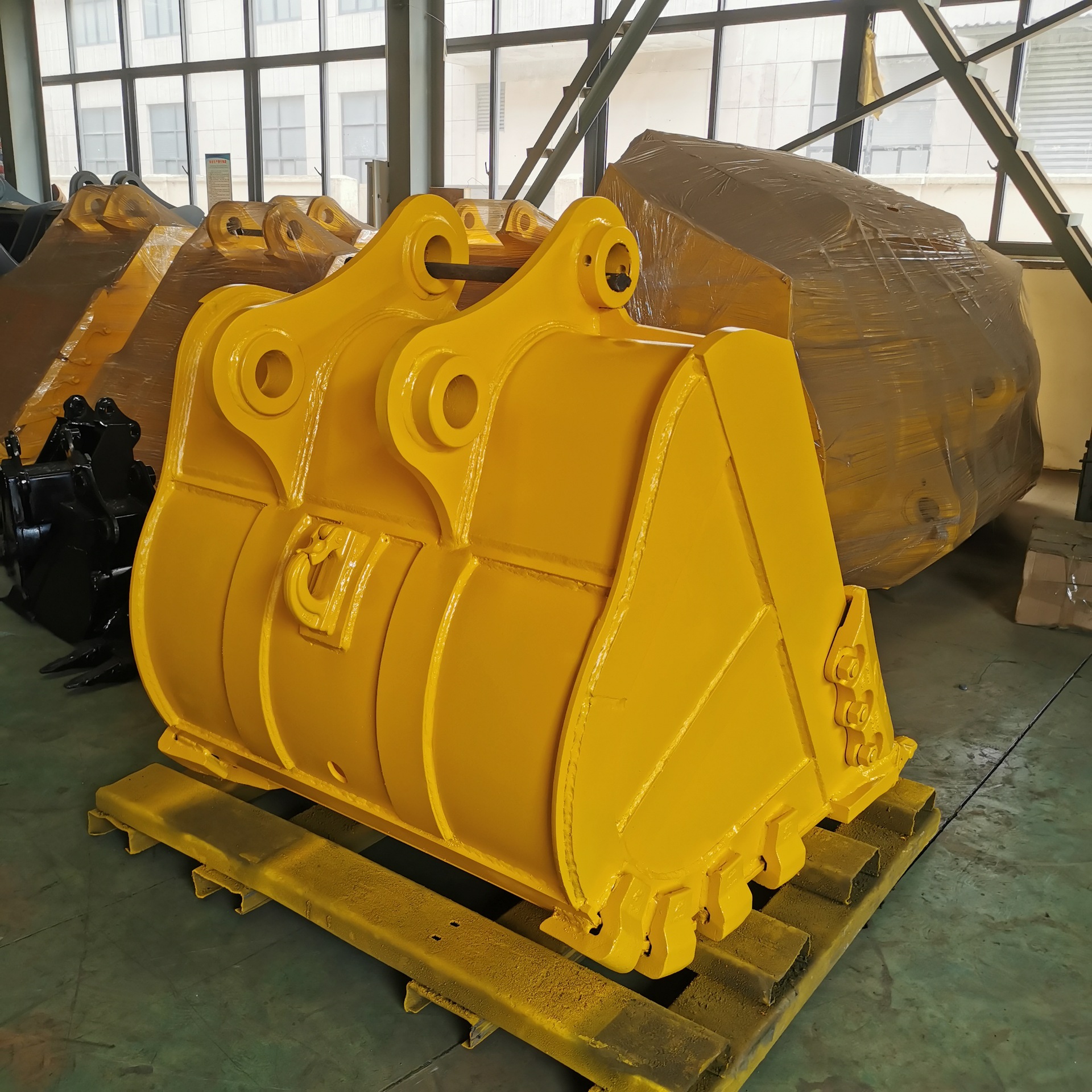 2 - 30 Ton Excavator Rock Bucket Thickening Excavator Ditching Bucket ISO9001