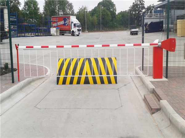 High security K12 stainless steel anti-terrorism fast speed traffic safety hydraulic road blocker with spikes