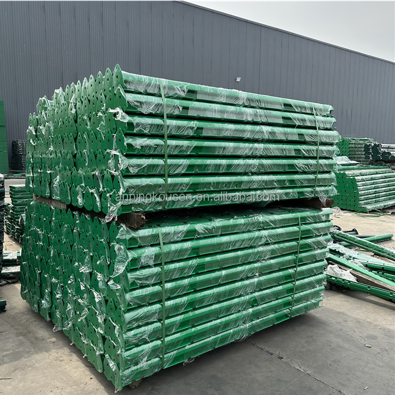 Sport Fence and Garden Protection with Low Carbon Steel Wire 3D Fencing