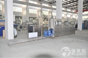 China Volumetric / Linear Liquid Filler Equipment Purified Water Bottling Equipment wholesale