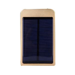 China 2015 hot selling 2600mah portable solar charger for mobile with competitive price wholesale