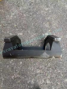 China Black SK200 Kobelco Excavator Track Guard YN63D00003P1 2422N880 wholesale