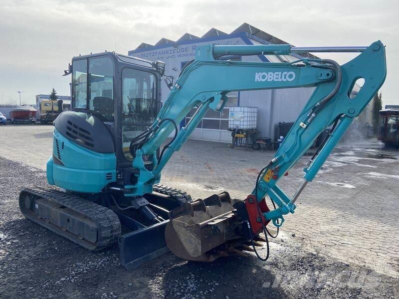 Used SK50 Mini Excavator with 5ton Operating Weight and 2001-4000 Working Hours