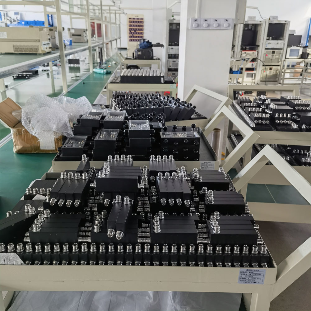 380-2700MHz Wideband RF Directional Coupler 7dB Coupling N Female Type