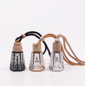 China Wholesale Car Bottle 12ML Small Glass Perfume Bottle Manufacturer wholesale