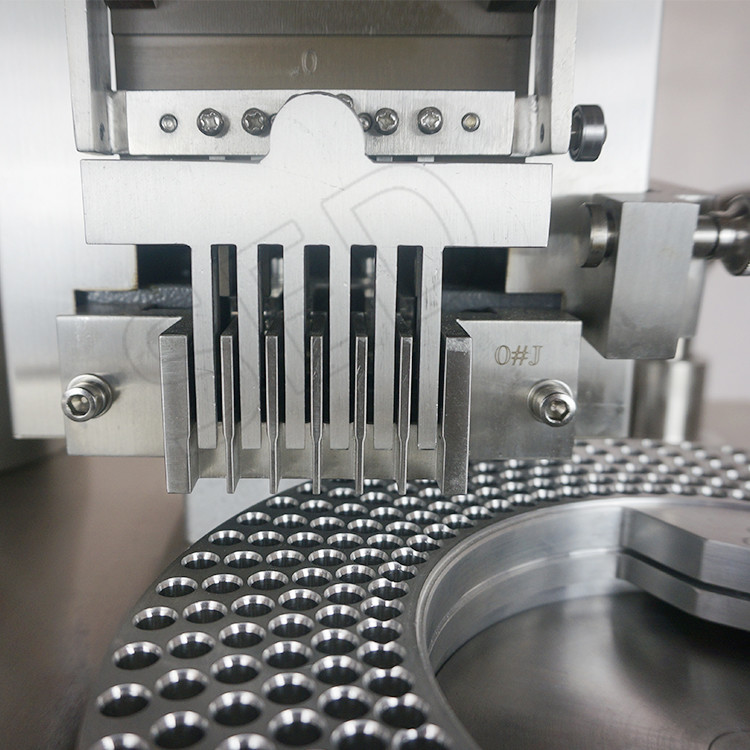 Semi Automatic Capsule Filling Machine PLC Controlled With Horizontal Locking System