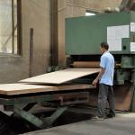 Fancy Plywood Natural Wood Veneer Sheet Anigre Straight Grain Paint-Free Board