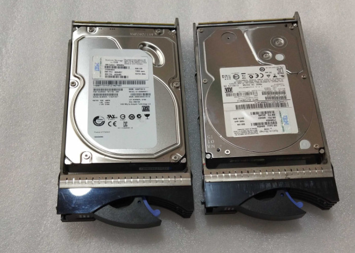 4610 39M4554 39M4557 Seagate Hard Disk 500G 7.2K SATA-FC DS4700 1 Year Warranty