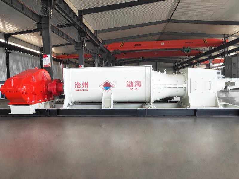 Low Consumption High Output Two Stage Vacuum Extruder Machine