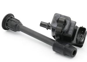 China Auto Parts Infiniti I30 Ignition Coil Replacement 22448-31U01 / 22448-31U00 / 22448-31U11 wholesale
