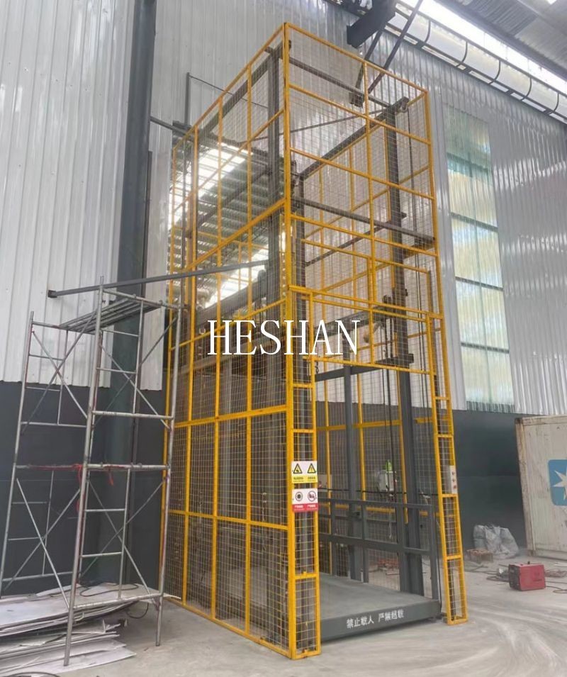 Hydraulic Small Cargo Elevator Wall Mounted Warehouse Cargo Lift
