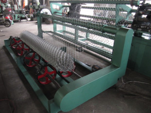 Full Automatic Chain Link Fence Making Machine
