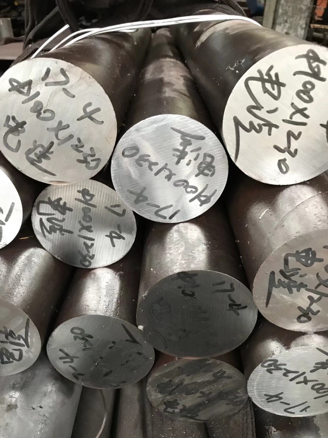 17-4PH 630 Stainless Steel Bright Round Bars And Wire In Rods Straightened