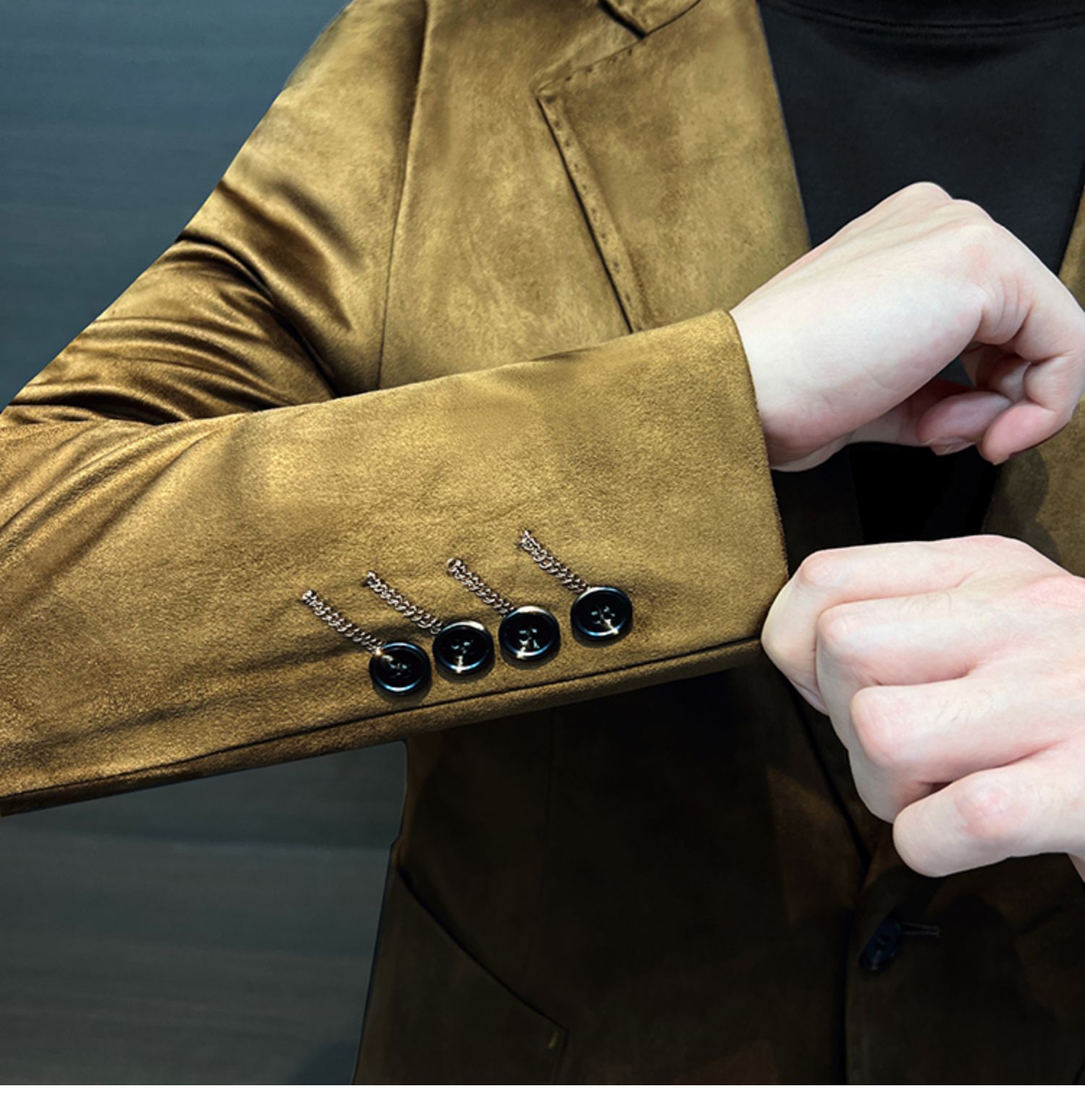 Customized Deerskin Single-Breasted Two Button Suit Blazer for Men's Business Attire