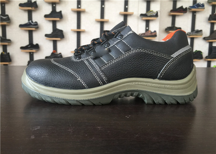 Steel Toe Non Slip Work Shoes Anti Distort Outsize For Forklift Operator