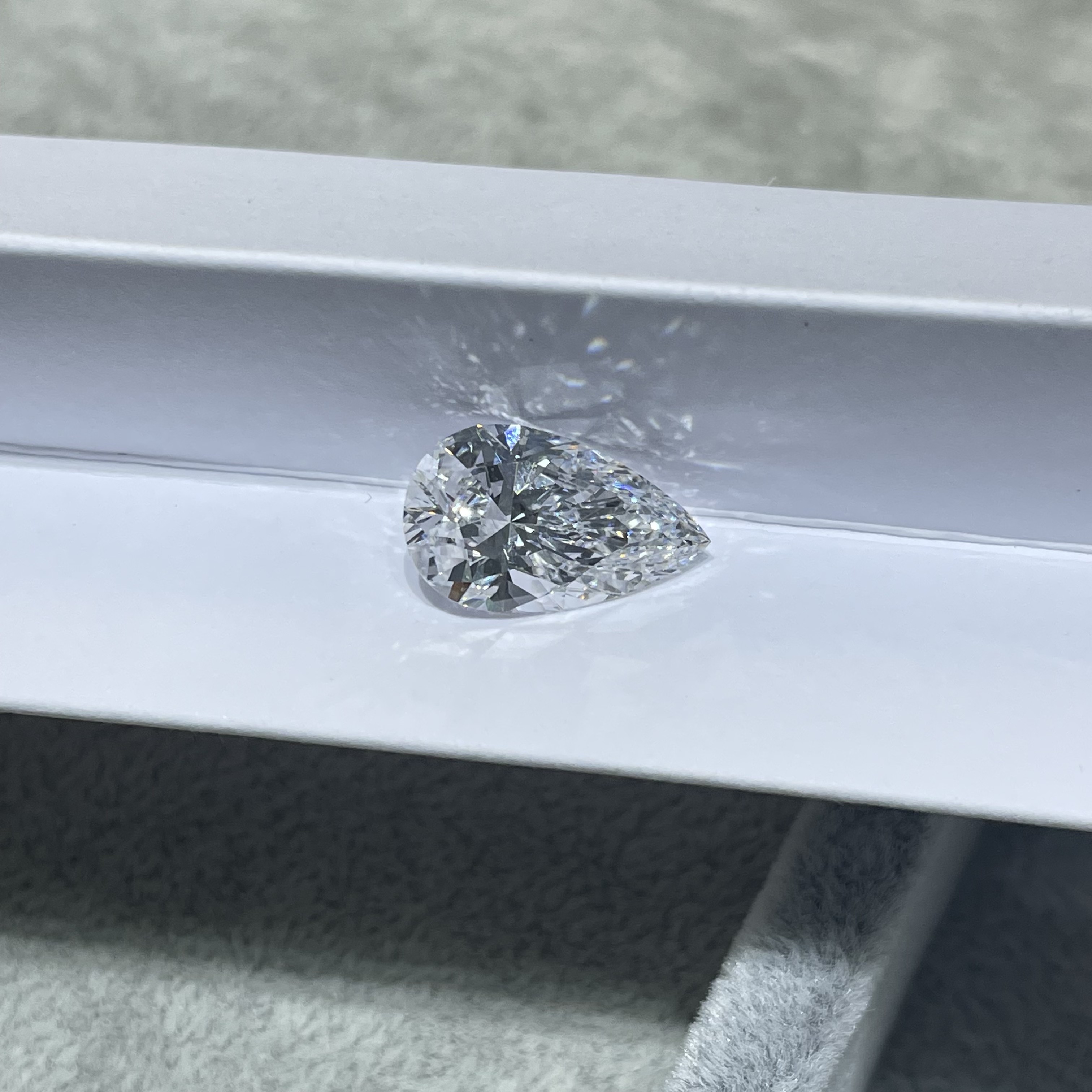 Multi Size CVD Lab Grown Diamond 1.58ct Pear Shaped White Cultivation