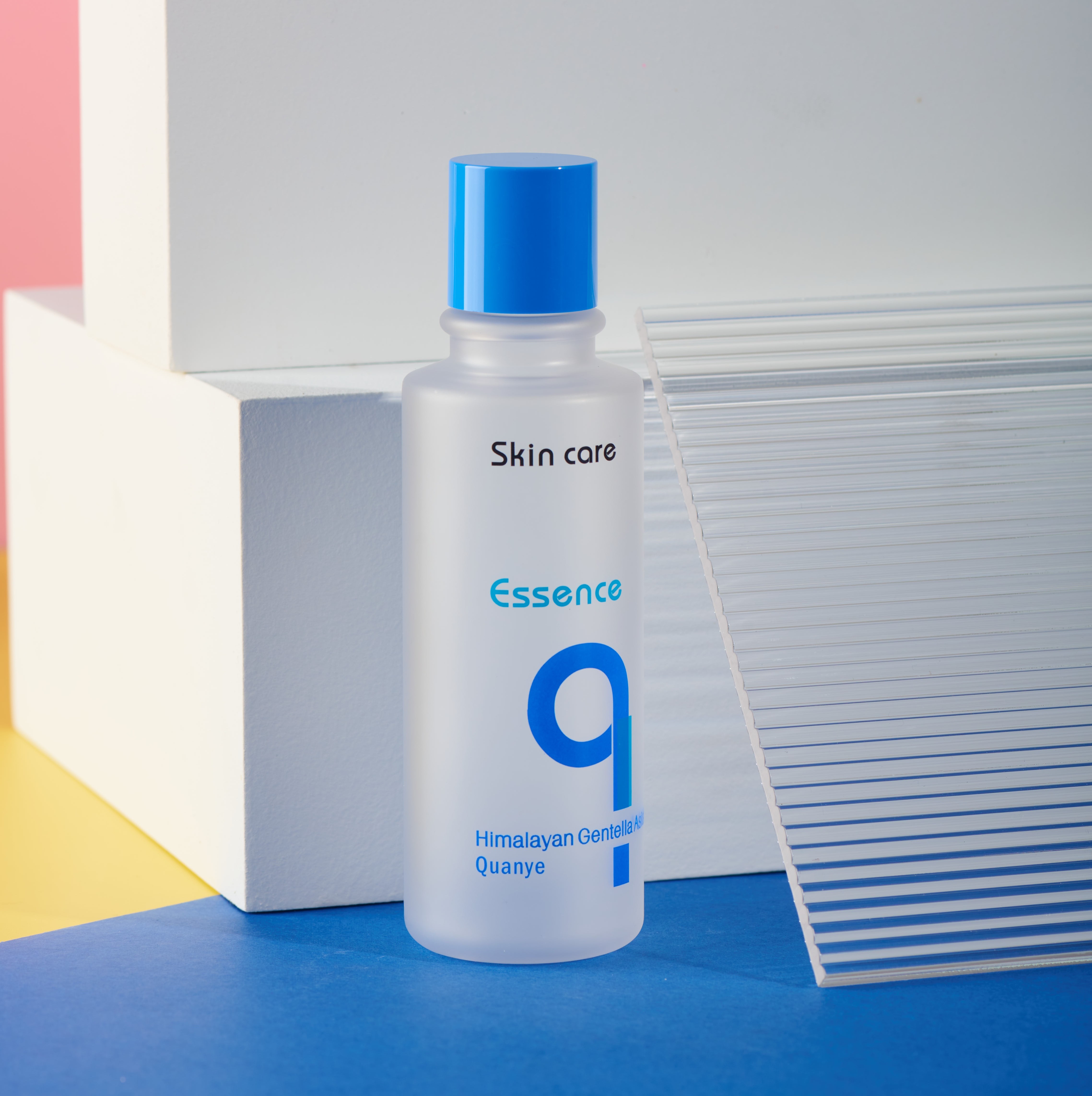 80ml HDPE Frosted Plastic Bottle Toner Cleansing Water With Blue Cap