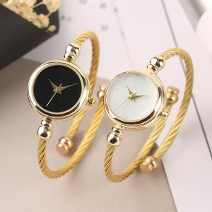China Nonwaterproof Quartz Watch Women'S Gold Bracelet Watch 4mm Band Width wholesale