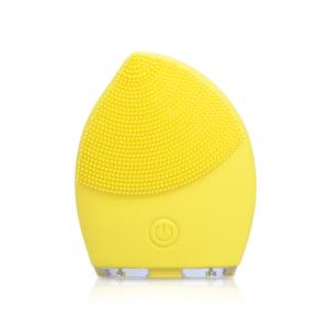 China Lemon Silicone Facial Cleansing Brush , Silicone Face Washer Eco Friendly wholesale