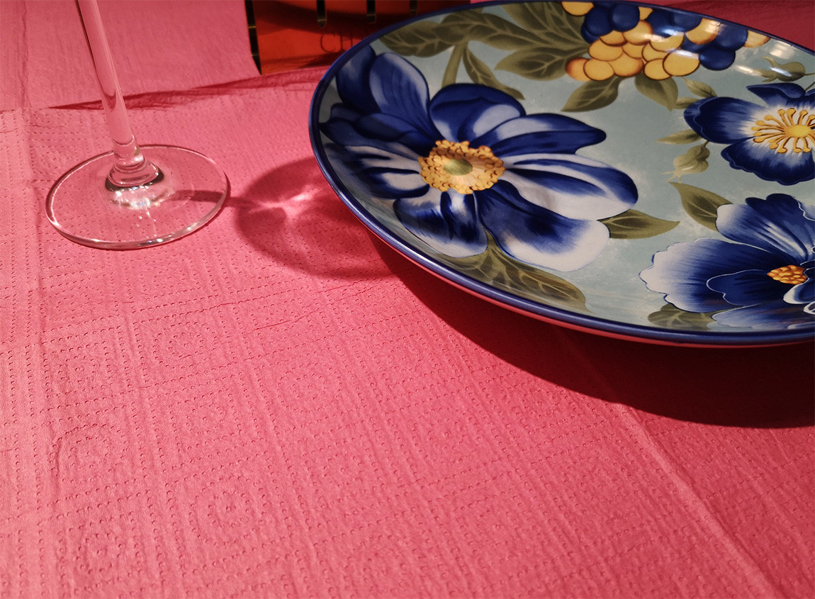 Table cover ECO friendly soft luxury decoration airlaid table cloth for party and banquet weeding