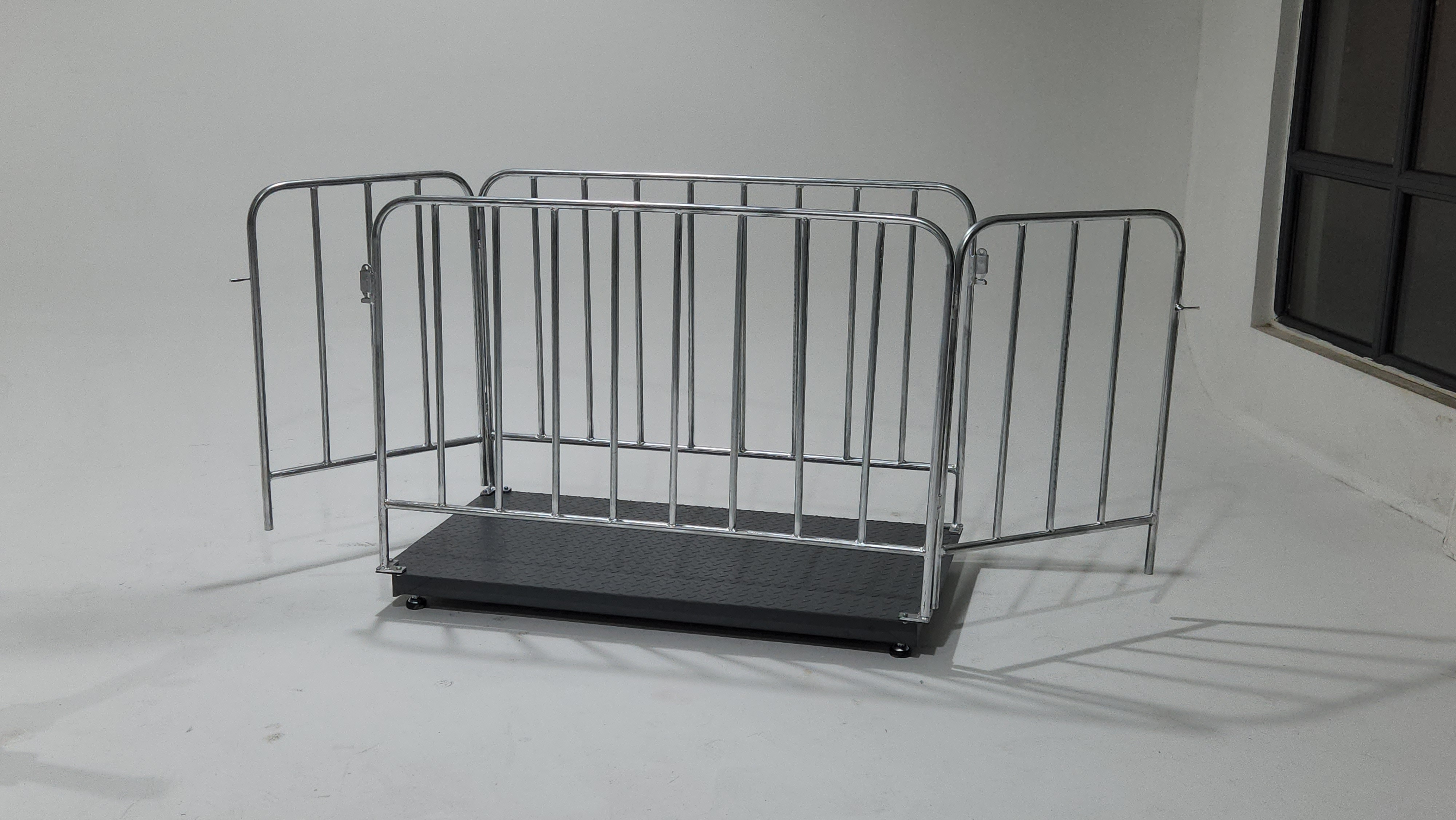 Digital Livestock Weighing Scale 500kg/1000kg Weight Limit Customized OEM Support Fence Scale for Cattle Sheep and Pigs