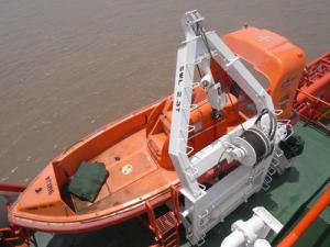 China CCS Certified SOLAS Standard 30Knot Water Jet Fast Rescue Craft FRC wholesale