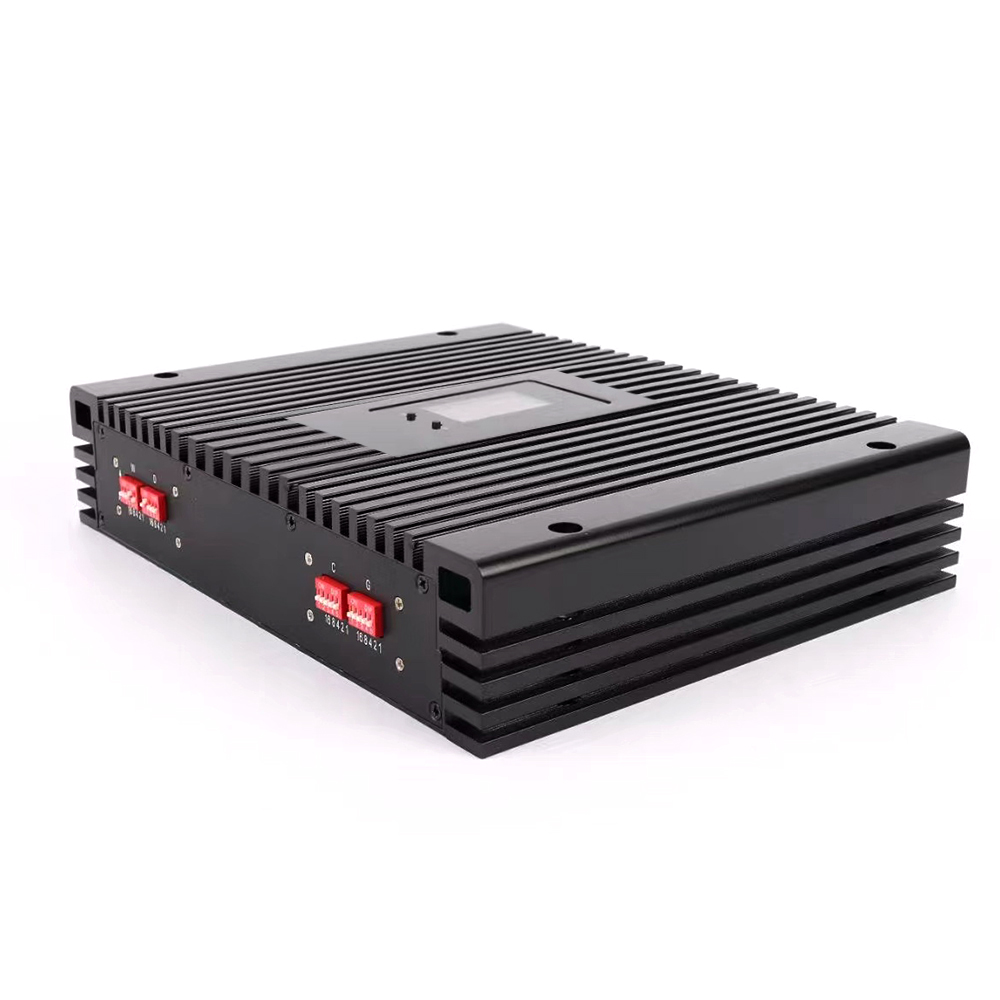 85dB Gain 4G Signal Booster 850HZ Mobile Signal Amplifier For Stronger Cell Signal