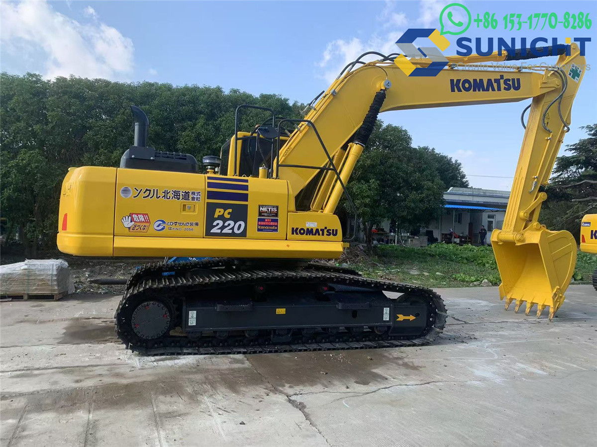 Used Excavator Machine Komatsu PC220-7 22ton Japanese Original Crawler Multifunctional Excavator