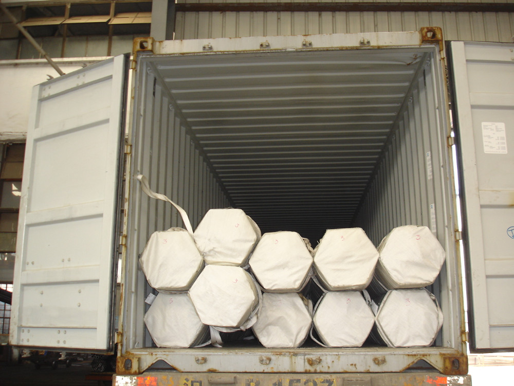 Carbon Steel Structural Steel Tube Hot Finished Seamless Type 3 - 12m Length