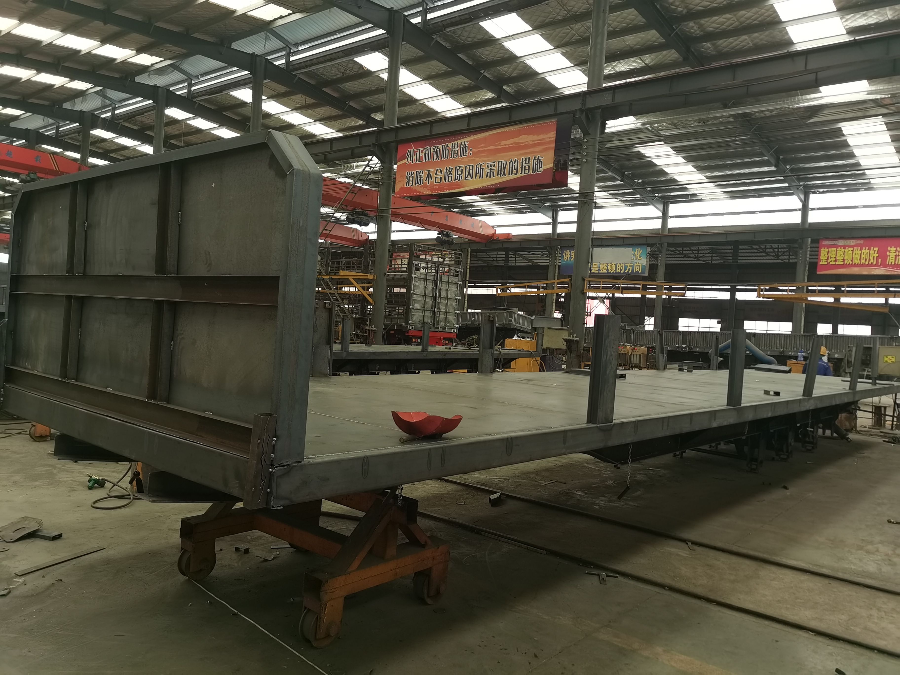 Truck Trailer 3 axles flatbed semi-trailer platform 40ft 48ft for container transport
