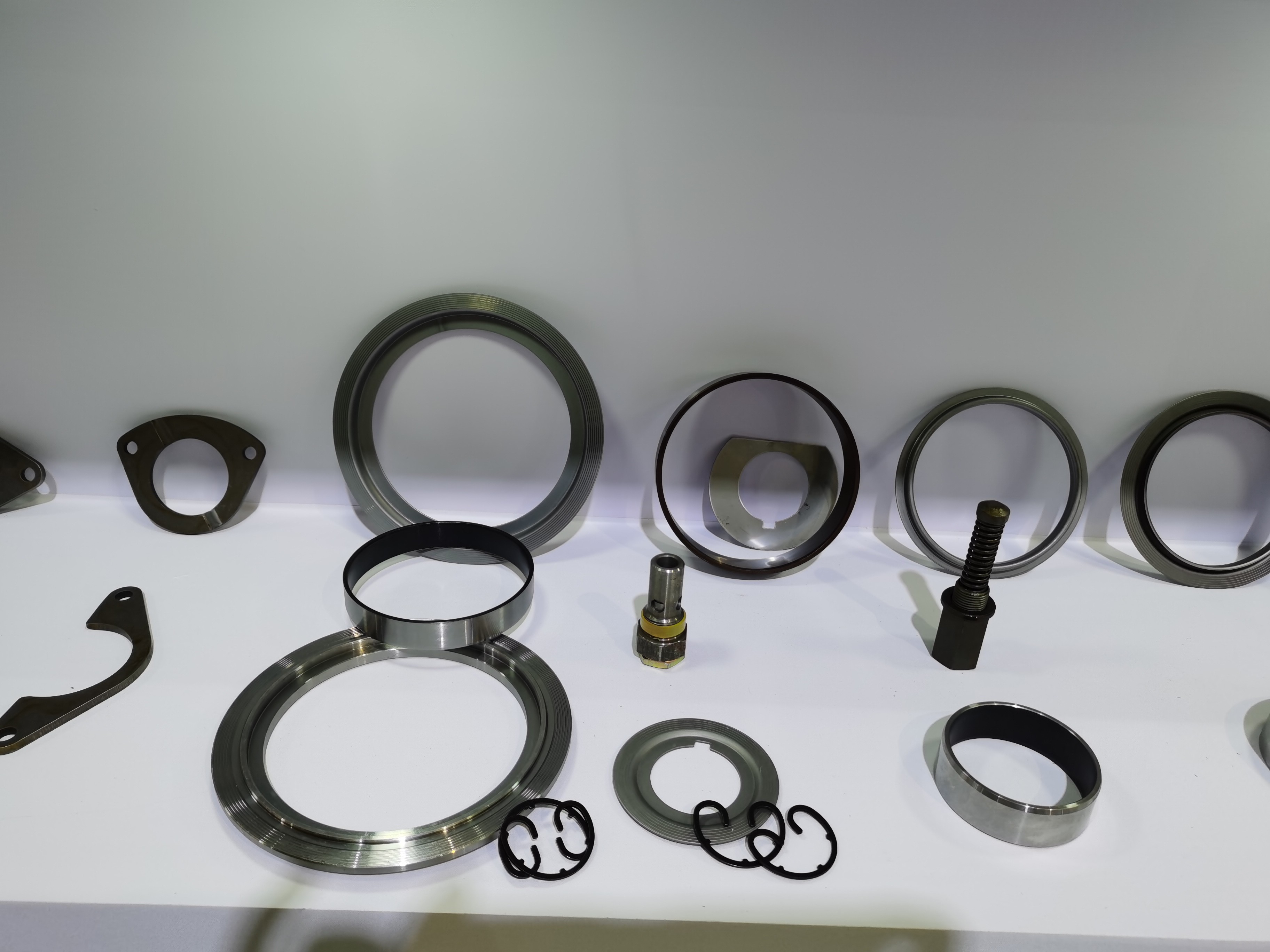 Crankshaft Front And Rear Retaining Rings Of Various Models For Diesel Engine Part