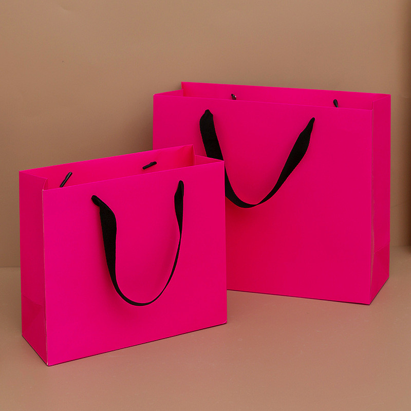 Customized Printing Custom Paper Gift Bags for Your Business Needs