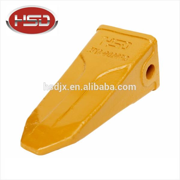Doosan parts excavator parts case excavator bucket teeth point bolt on bucket