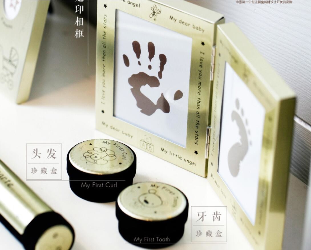 Newborn Baby Handprint and Footprint Photo Frame Kit with an Baby-safe Ink Pad baby birth certificate keepsake