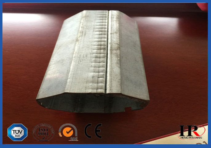 Computer Controled Metal Forming Machinery For Roller Shutter Door