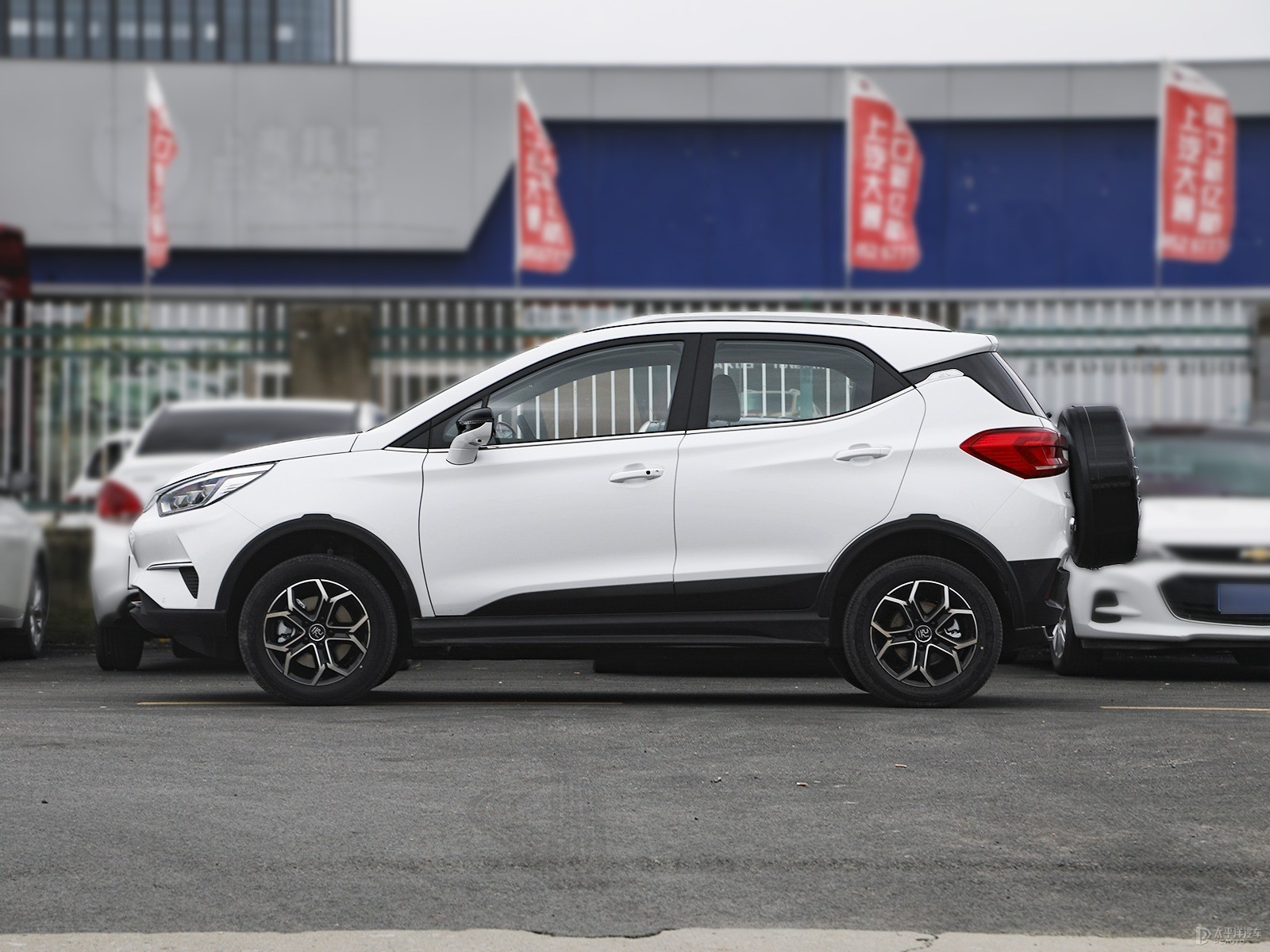 Hot-selling New Energy Ev Four Wheels Car Made In China With Lower Price Byd Yuan prus Used Cars
