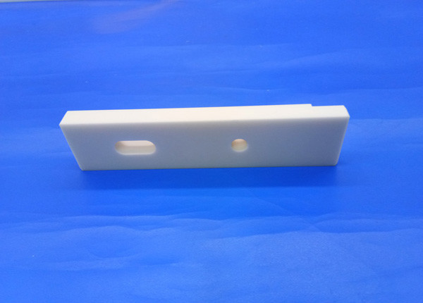 Custom 99.5% Alumina Ceramic Plate For High Temperature