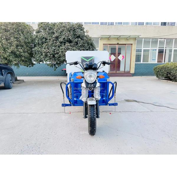 Manual Transmission Three Wheel High Pressure Cleaning Truck Euro 4 Energy Residential Property Road Cleaning Car